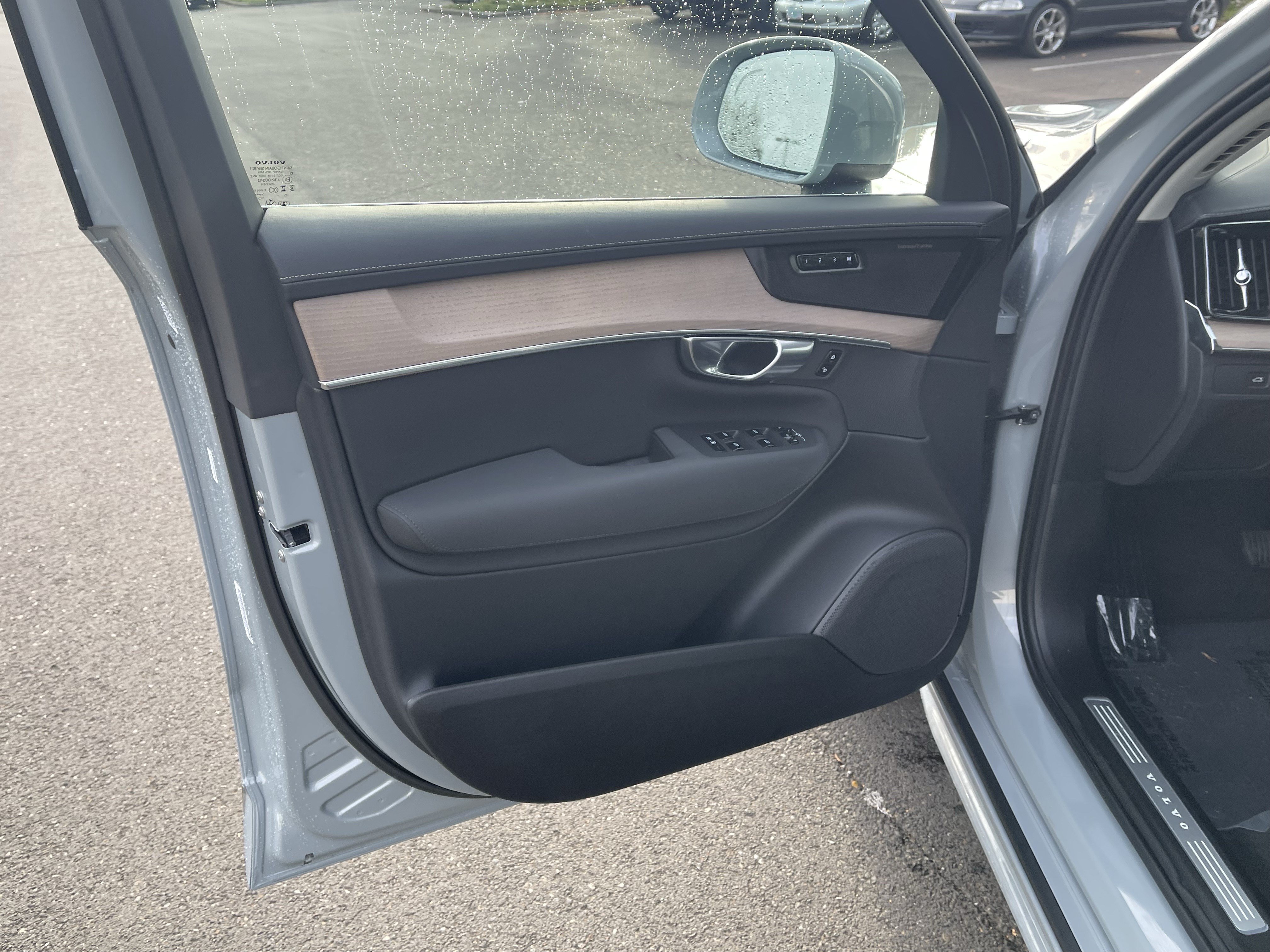 Used 2026 Volvo XC90 B6 Plus AWD/4WD image 17