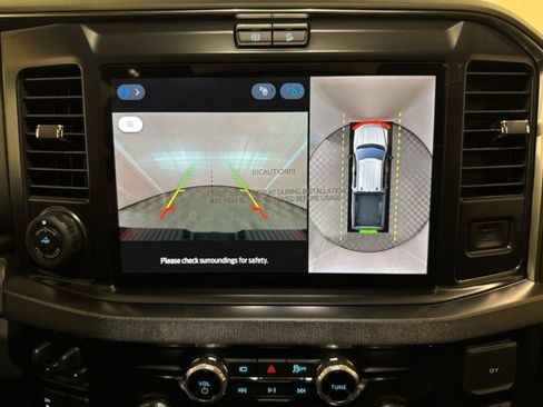 New 2026 Ford F250 Platinum AWD/4WD image 9