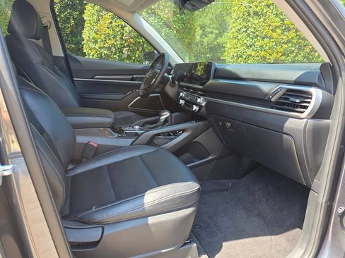 Used 2023 Kia Telluride S AWD/4WD image 35
