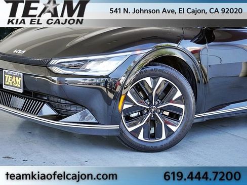 Used 2022 Kia EV6 Wind RWD image 3