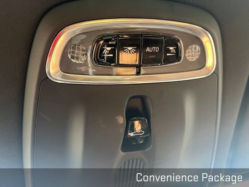 Used 2018 Volvo XC60 T6 Inscription w/ Luxury Seat Package AWD/4WD image 30