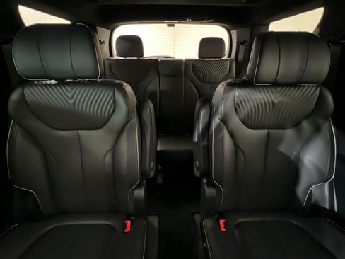 Used 2024 Hyundai Palisade Calligraphy AWD/4WD image 28