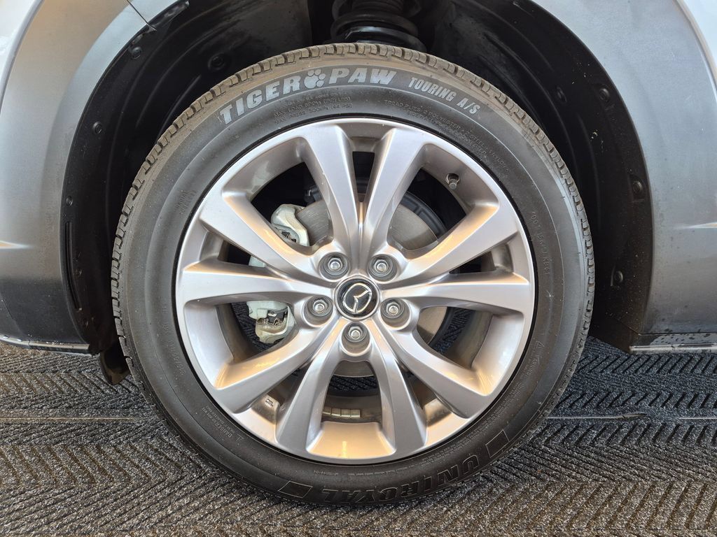 Used 2021 MAZDA CX-30 AWD 2.5 S w/ Select Package image 12