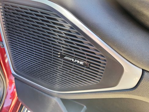 Used 2024 Jeep Wagoneer L Series II image 52