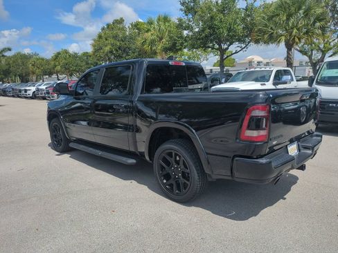 Used 2022 RAM 1500 Laramie AWD/4WD image 8