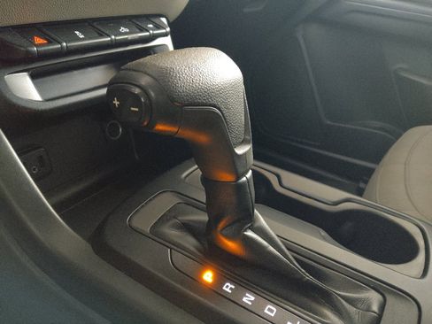 Used 2019 Chevrolet Colorado W/T RWD image 26