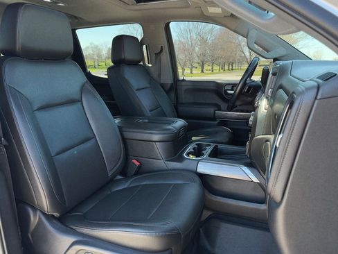 Used 2019 Chevrolet Silverado 1500 LTZ w/ LTZ Premium Package image 22