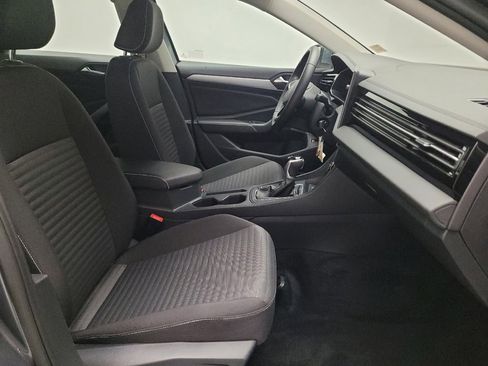 Used 2025 Volkswagen Jetta S FWD image 21