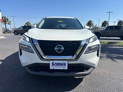 Used 2021 Nissan Rogue SV FWD image 7