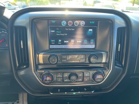 Used 2018 Chevrolet Silverado 1500 LT w/ All Star Edition image 13