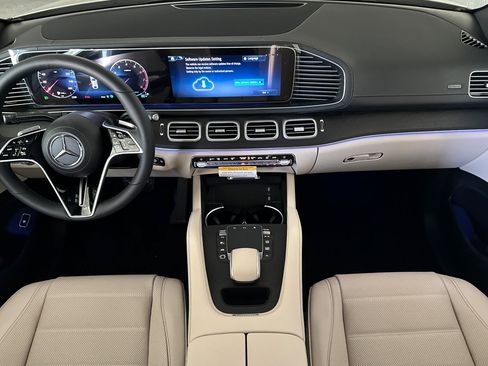 New 2026 Mercedes-Benz GLE 450 4MATIC Coupe image 12