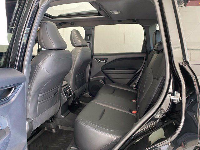 Certified 2025 Subaru Forester Limited AWD/4WD image 14