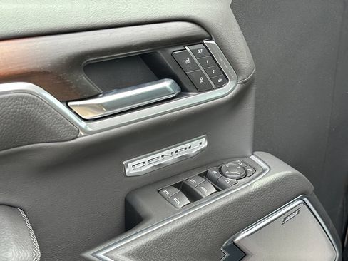 New 2026 GMC Sierra 1500 Denali AWD/4WD image 16
