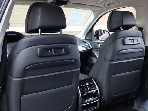 Used 2020 BMW X7 xDrive40i w/ Premium Package image 20