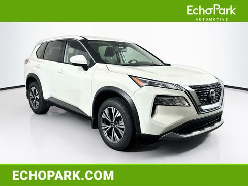 Used 2023 Nissan Rogue SV FWD image 1