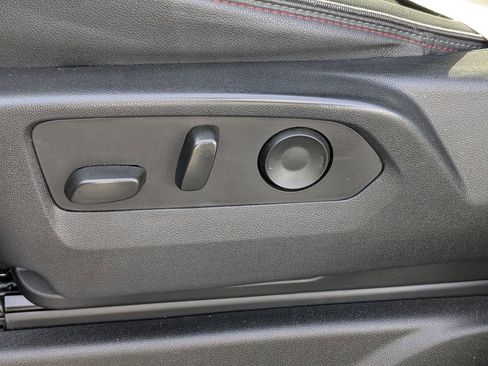 Used 2023 Chevrolet Tahoe RST image 7