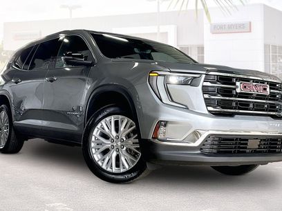 Used 2026 GMC Acadia Elevation w/ Elevation Premium Package