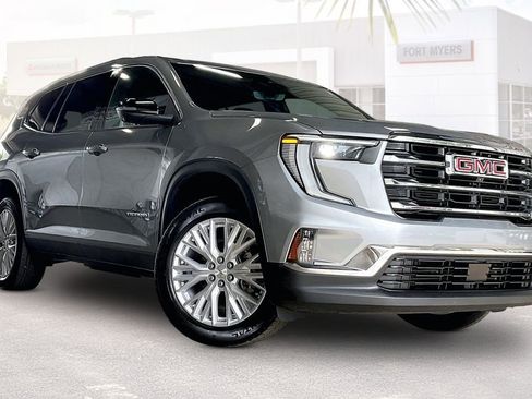 Used 2026 GMC Acadia Elevation w/ Elevation Premium Package FWD image 1