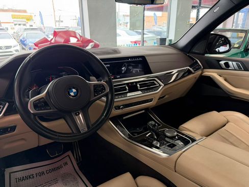 Used 2019 BMW X5 xDrive40i w/ M Sport Package image 25