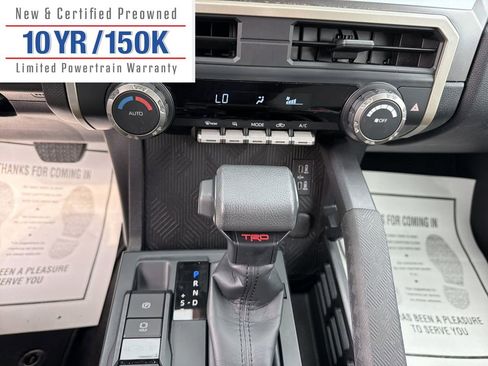 Used 2025 Toyota Tacoma TRD Off-Road image 24
