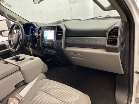 Used 2019 Ford F250 XLT w/ XLT Value Package image 20