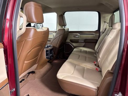 Used 2019 RAM 1500 Laramie AWD/4WD image 26