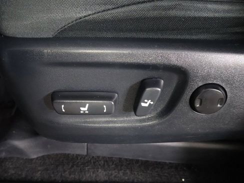 Used 2024 Toyota 4Runner TRD Off-Road image 28