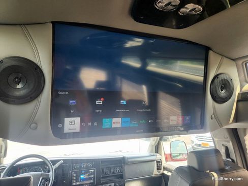 Used 2024 Chevrolet Express 2500 image 56