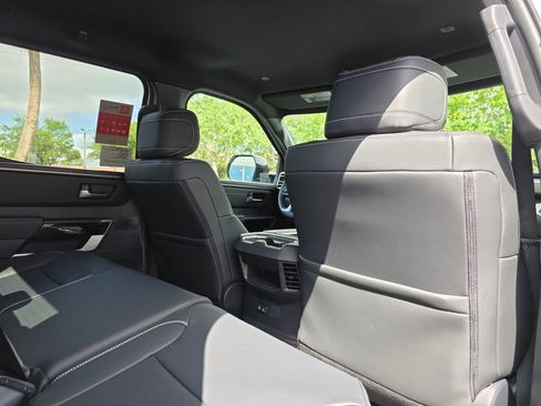 New 2026 Toyota Tundra Limited AWD/4WD image 16