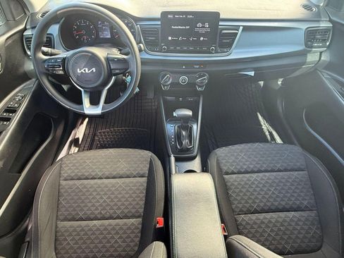 Used 2022 Kia Rio LX image 29