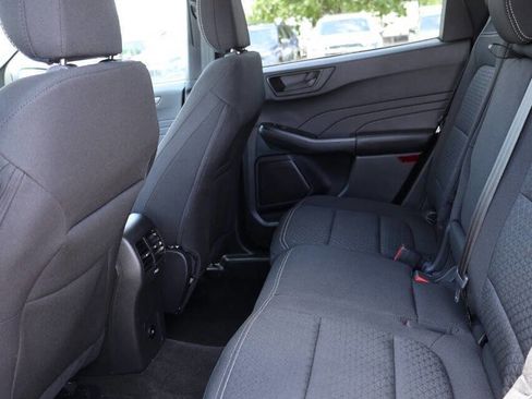 Used 2025 Ford Escape Active w/ Cold Weather Package AWD/4WD image 17