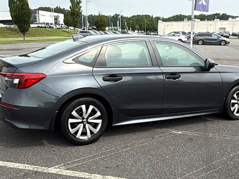 Used 2024 Honda Civic LX image 5