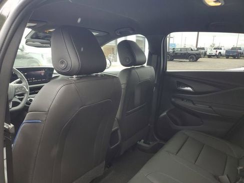 New 2026 Buick Envista Sport Touring w/ Advanced Safety Package image 9