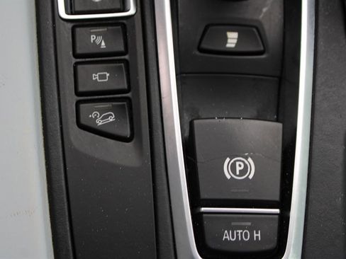 Used 2018 BMW X5 M w/ Executive Package image 32