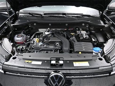 New 2026 Volkswagen Taos S image 15