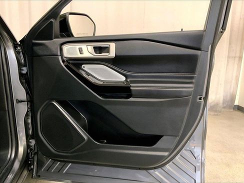 Used 2023 Ford Explorer ST w/ Equipment Group 401A image 26