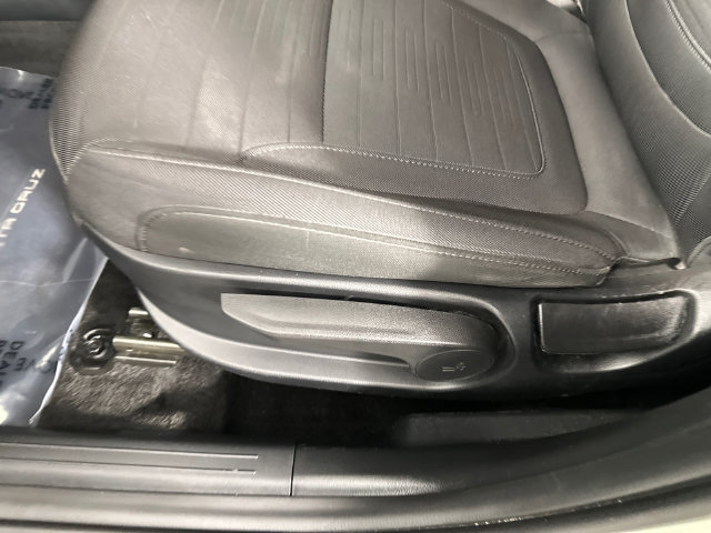 Used 2024 Hyundai Santa Cruz SE AWD/4WD image 5