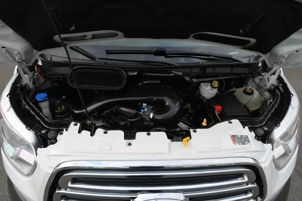 Used 2019 Ford Transit 350 XLT RWD image 19