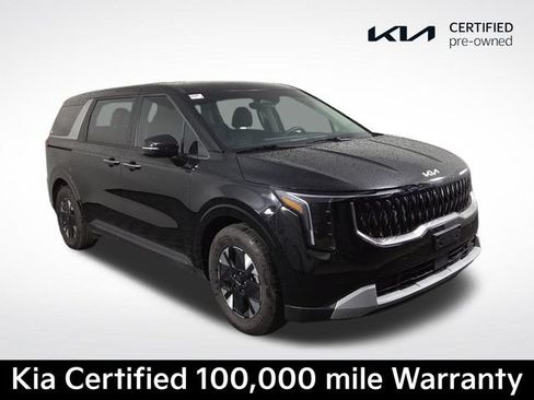 Certified 2026 Kia Carnival LXS FWD image 4