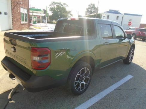 Used 2025 Ford Maverick Lariat AWD/4WD image 9