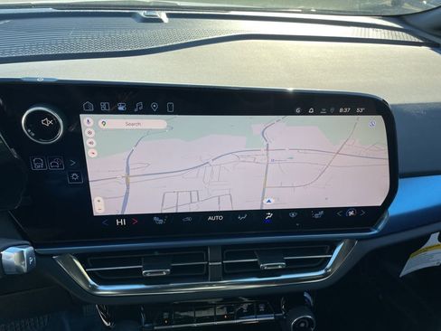 New 2026 Chevrolet Equinox EV LT image 11