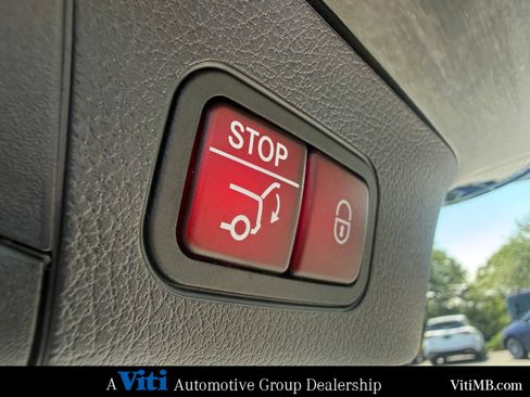 Certified 2022 Mercedes-Benz GLB 250 4MATIC image 25
