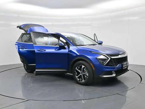 Used 2024 Kia Sportage EX image 24