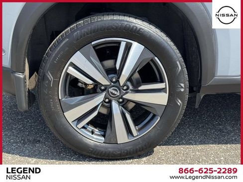 Certified 2023 Nissan Rogue SL w/ SL Premium Package AWD/4WD image 8