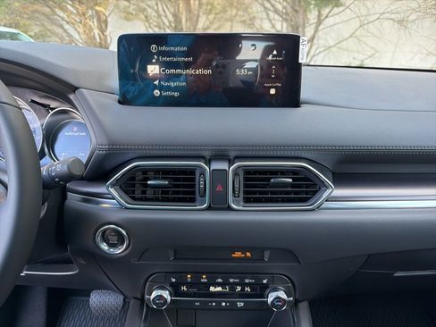 New 2025 MAZDA CX-5 Carbon Edition image 18