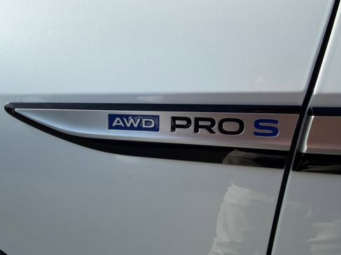 Used 2023 Volkswagen ID.4 Pro S AWD/4WD image 50