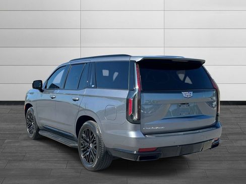 Used 2021 Cadillac Escalade Sport w/ Driver Assist Tech Package AWD/4WD image 3