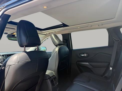 Used 2021 Jeep Cherokee Limited w/ Elite Package image 22