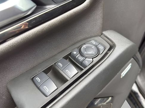 Used 2025 GMC Sierra 2500 AT4 AWD/4WD image 23