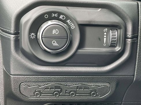 New 2025 Jeep Gladiator Rubicon image 12